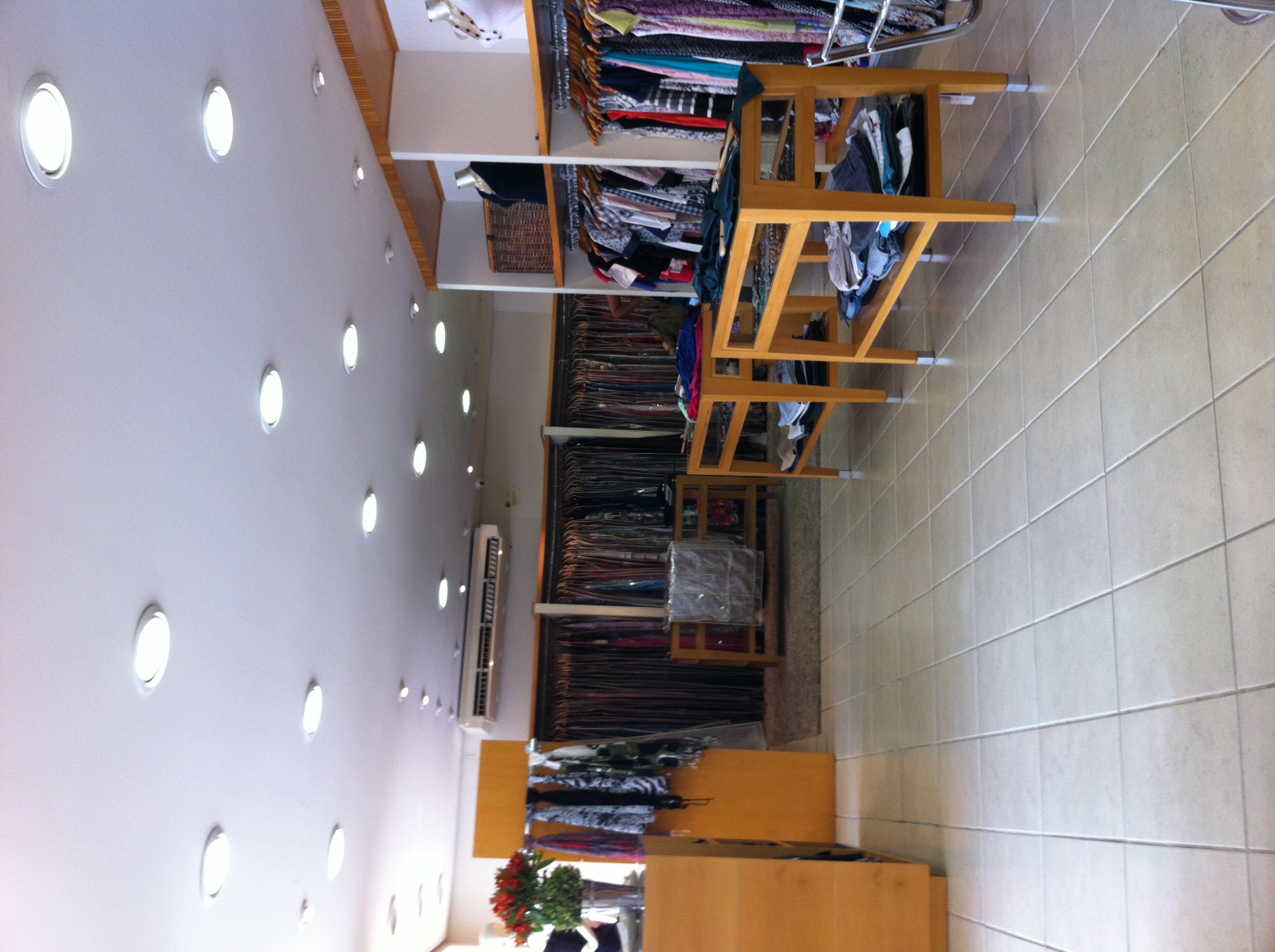 Interior da loja Angela Segal